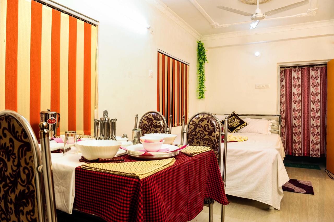 Jayanti Hotel Tarapith Exteriör bild